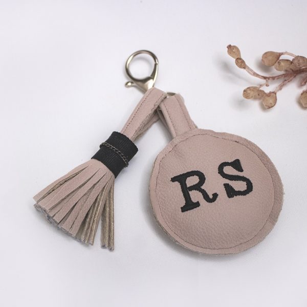 llavero personalizado iniciales