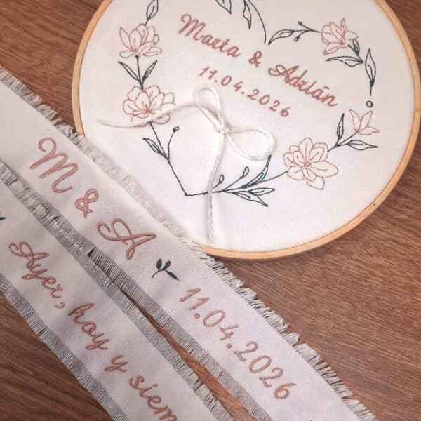 bastidor y cintas - bodas personalizadas